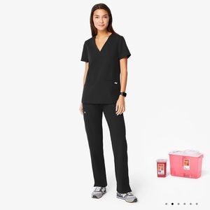 Figs scrub black Pants